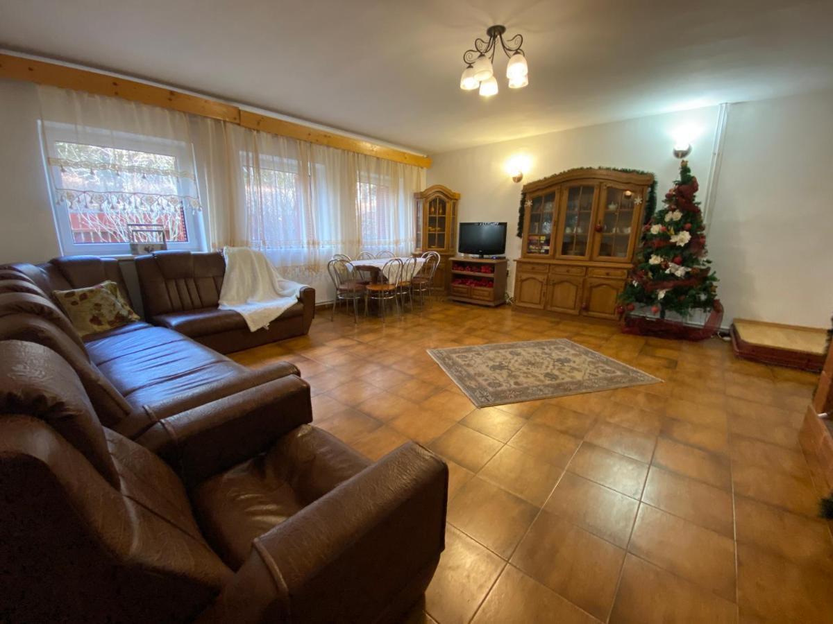 Vila Maris Buşteni Esterno foto